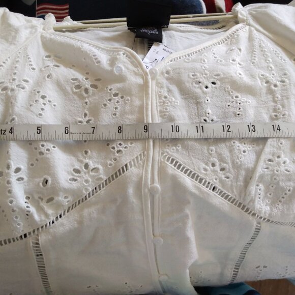 🤍🤍BNWT WHITE EYELET BUSTIER STYLE SIZE LARGE SWEETHEART NECK. Runs small. - Picture 5 of 5